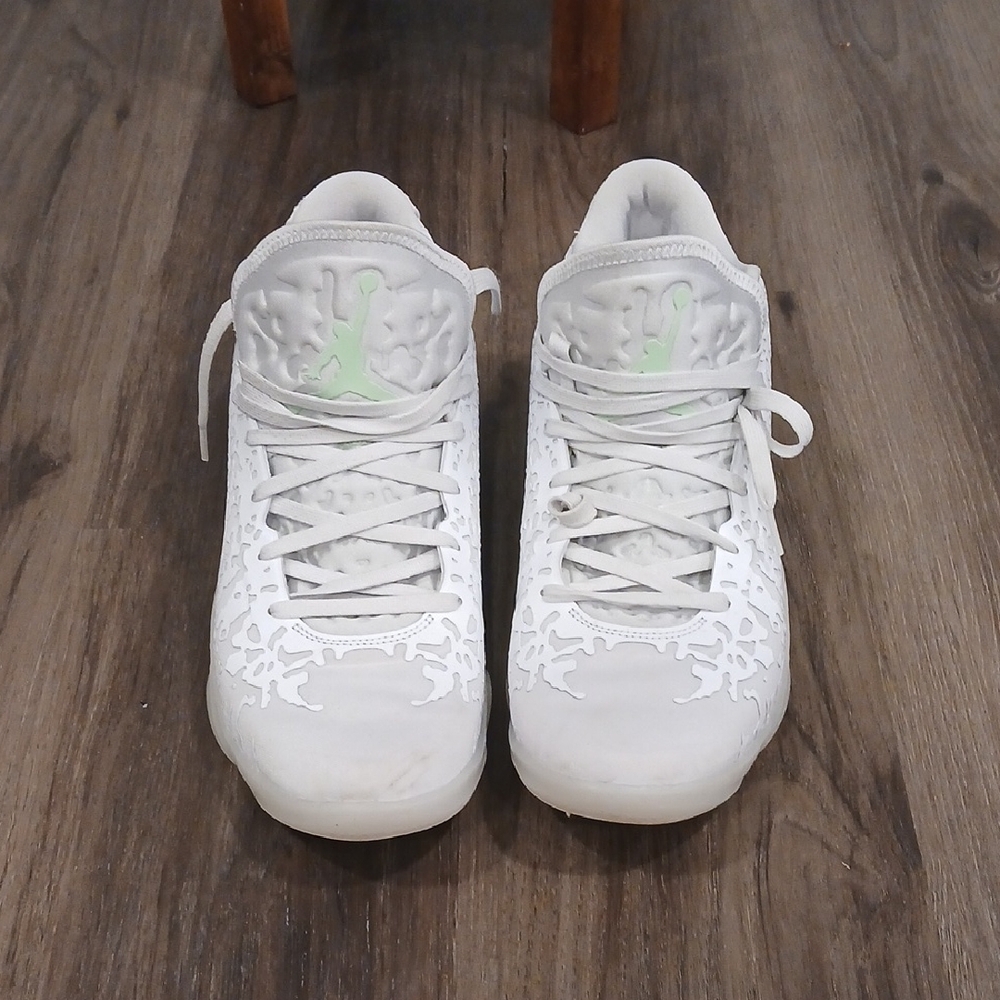 Jordans White and Green Basketball/walking Shoes